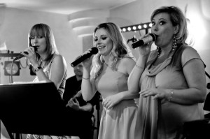 199551_114682838683522_1875964864_n